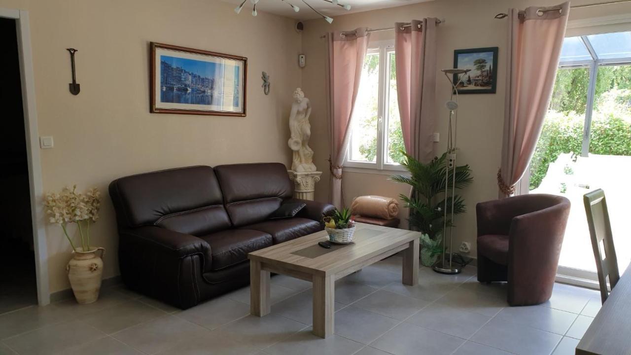 Villa Entrechaux Exteriér fotografie